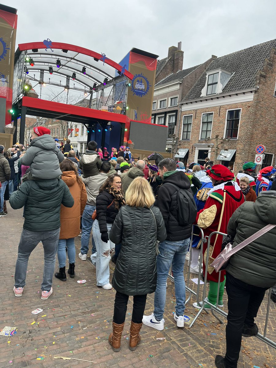 Ook al is de Sint al 1,5 weg. Het feest in Vianen gaat gewoon door!