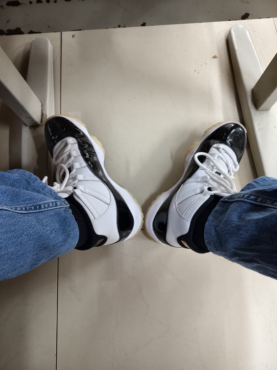 L040222's tweet photo. 好看吗傻逼 https://t.co/UioaB997kW