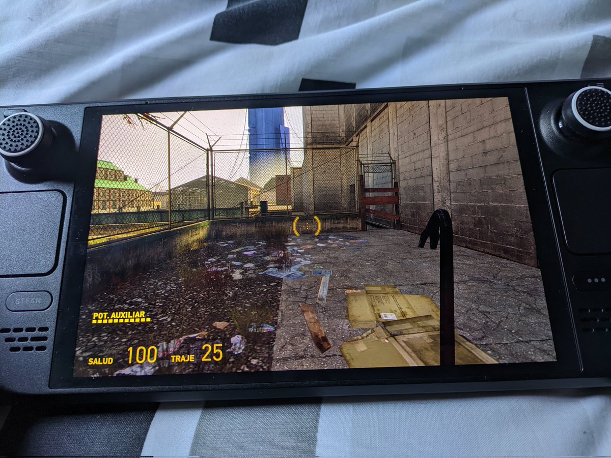 RTypeX's tweet image. Gracias @linkvron por avisar 😊
#HalfLife2 #Steam