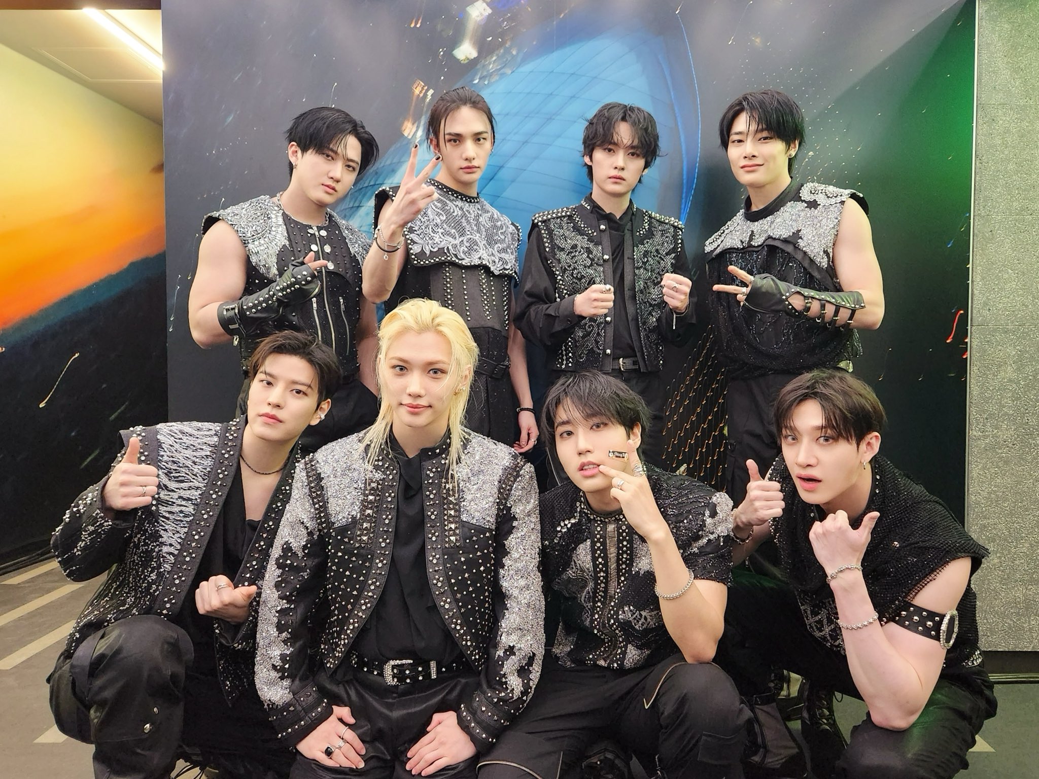 Stray Kids Japan Official on X: Stray Kids Japan Official on X: