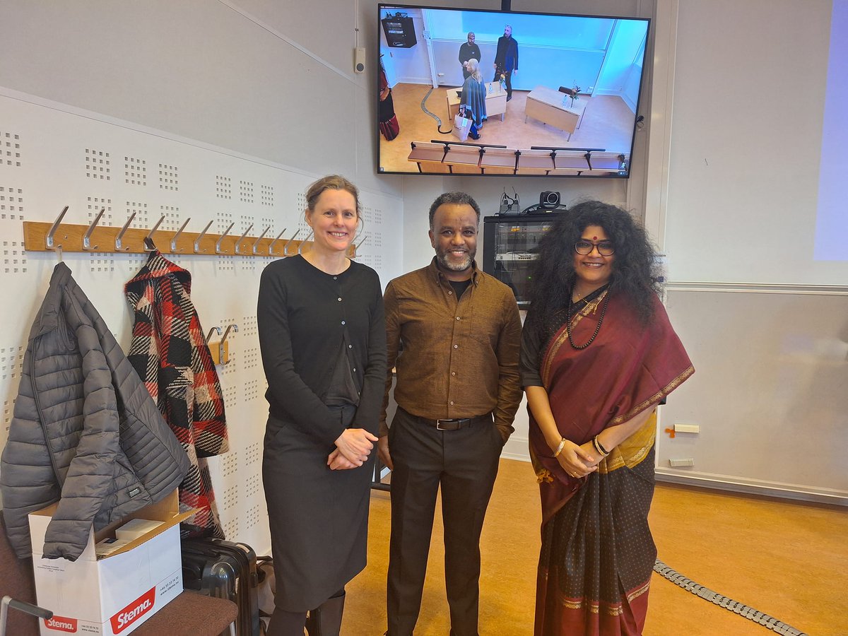 Congratulations, Dr. Fisseha Fantahun Tefera.
Peace and Conflict Studies has acquired its newest asset, <a href="/fissehaf/">Fisseha Fantahun</a>. Stellar doctoral defence in the presence of a wonderful opponent and examining committee. <a href="/globalstudiesGU/">School of Global Studies</a> <a href="/goteborgsuni/">Göteborgs universitet / University of Gothenburg</a> 
#ProudSupervisor #AcademicTwitter #PhDone