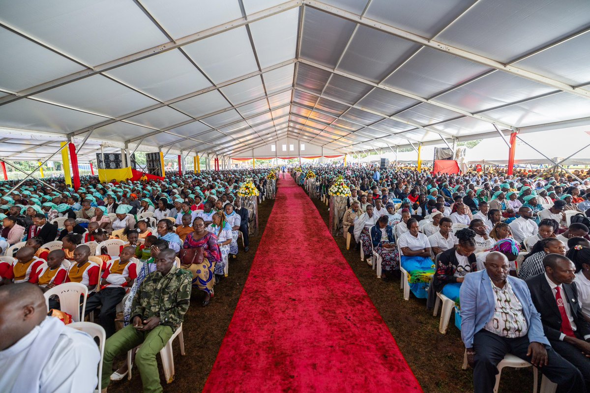 WilliamsRuto's tweet photo. We will strengthen our historic and strategic partnership with the Church to deliver development to Kenyans. 

Congratulations, Bishop Peter Kimani Ndung'u for your ordination and installation as Bishop of Embu Diocese.  

Serve God with honor, love, humility and without bias or ill-will to none.