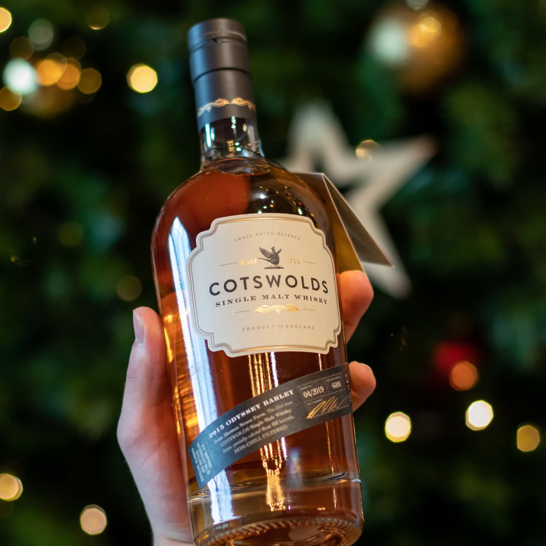 Cotswoldistill's tweet photo. Kick off the season in style with us on Saturday 7th December from 5–9pm at our distillery for our Festive Shopping Evening event.
 
Find out more here: https://t.co/vFCGdwmDgl

#CotswoldsDistillery #Christmas #ChristmasShopping #ChristmasGifts #Gin #Whisky https://t.co/ZjQRAAfaHf