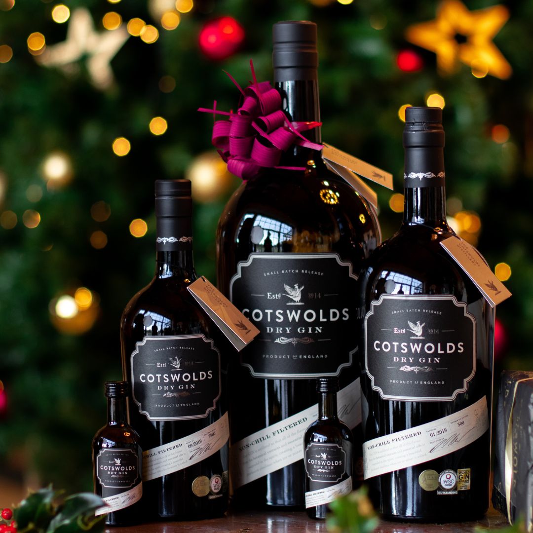 Cotswoldistill's tweet photo. Kick off the season in style with us on Saturday 7th December from 5–9pm at our distillery for our Festive Shopping Evening event.
 
Find out more here: https://t.co/vFCGdwmDgl

#CotswoldsDistillery #Christmas #ChristmasShopping #ChristmasGifts #Gin #Whisky https://t.co/ZjQRAAfaHf