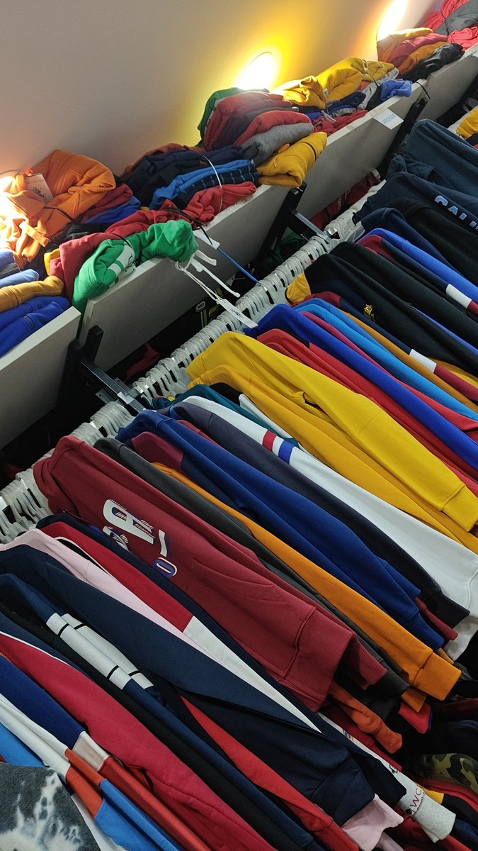 PavanB44879's tweet image. It's shopping time.
#ShopEtsy #weekendloading #weekends #WeekendVibe #weekendmood #grandefratello #sstvi #SaturdayMood #GHGala11