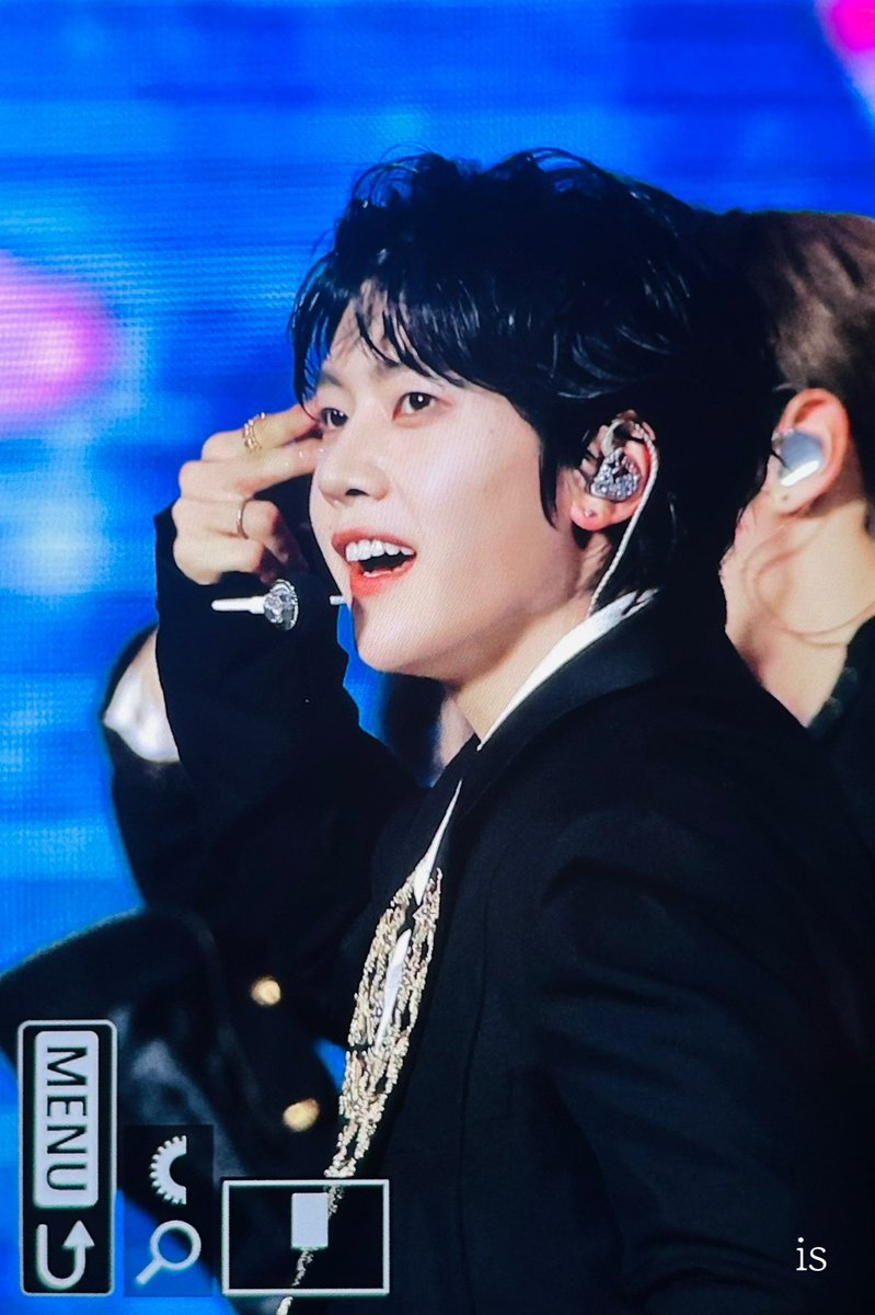 241116 느좋 💕💕

#석매튜  #SEOKMATTHEW #ソクマシュー #제로베이스원 #제베원 #ZEROBASEONE #ZB1