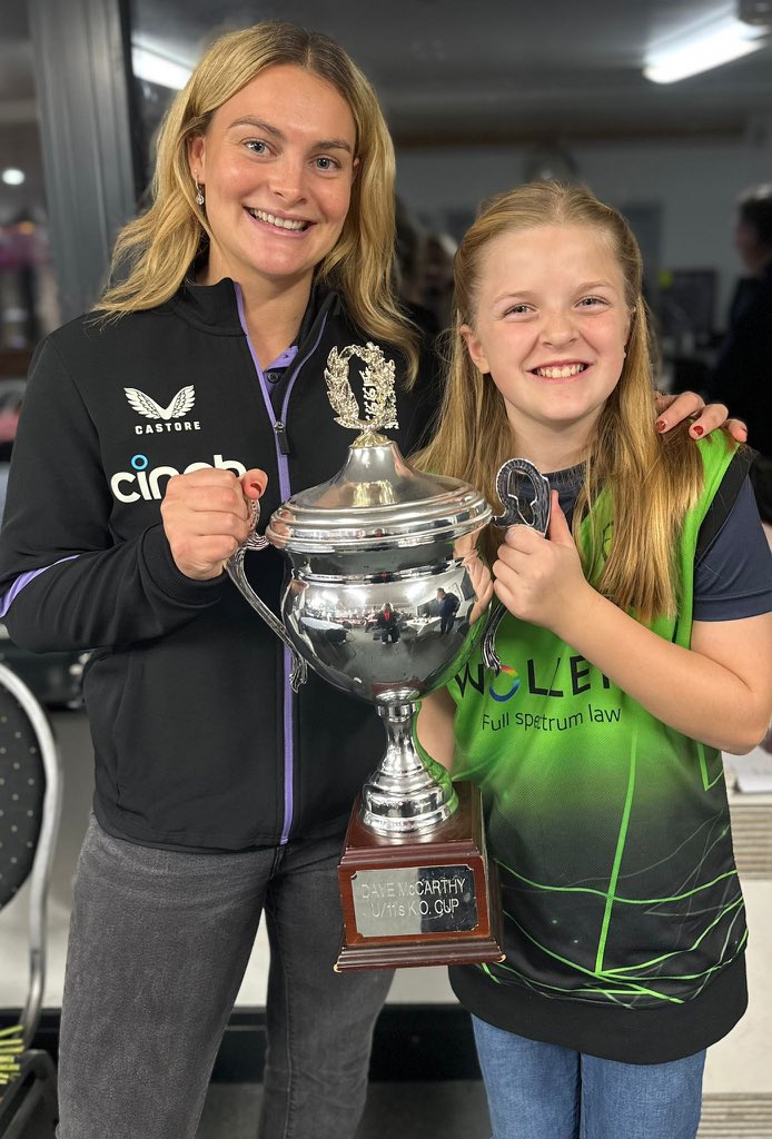 grifter100's tweet image. Massive thanks to Dani Gibson for giving up her time to hand out the youth awards at OBWCC last night - amazing experience for our youngsters