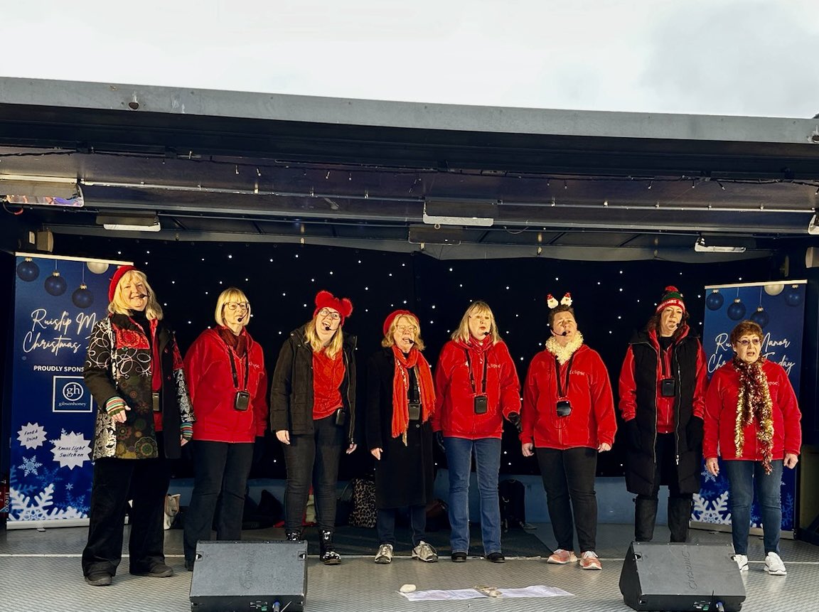 We had a lovely morning singing some Christmassy songs at the Ruislip Manor Christmas Funday.
