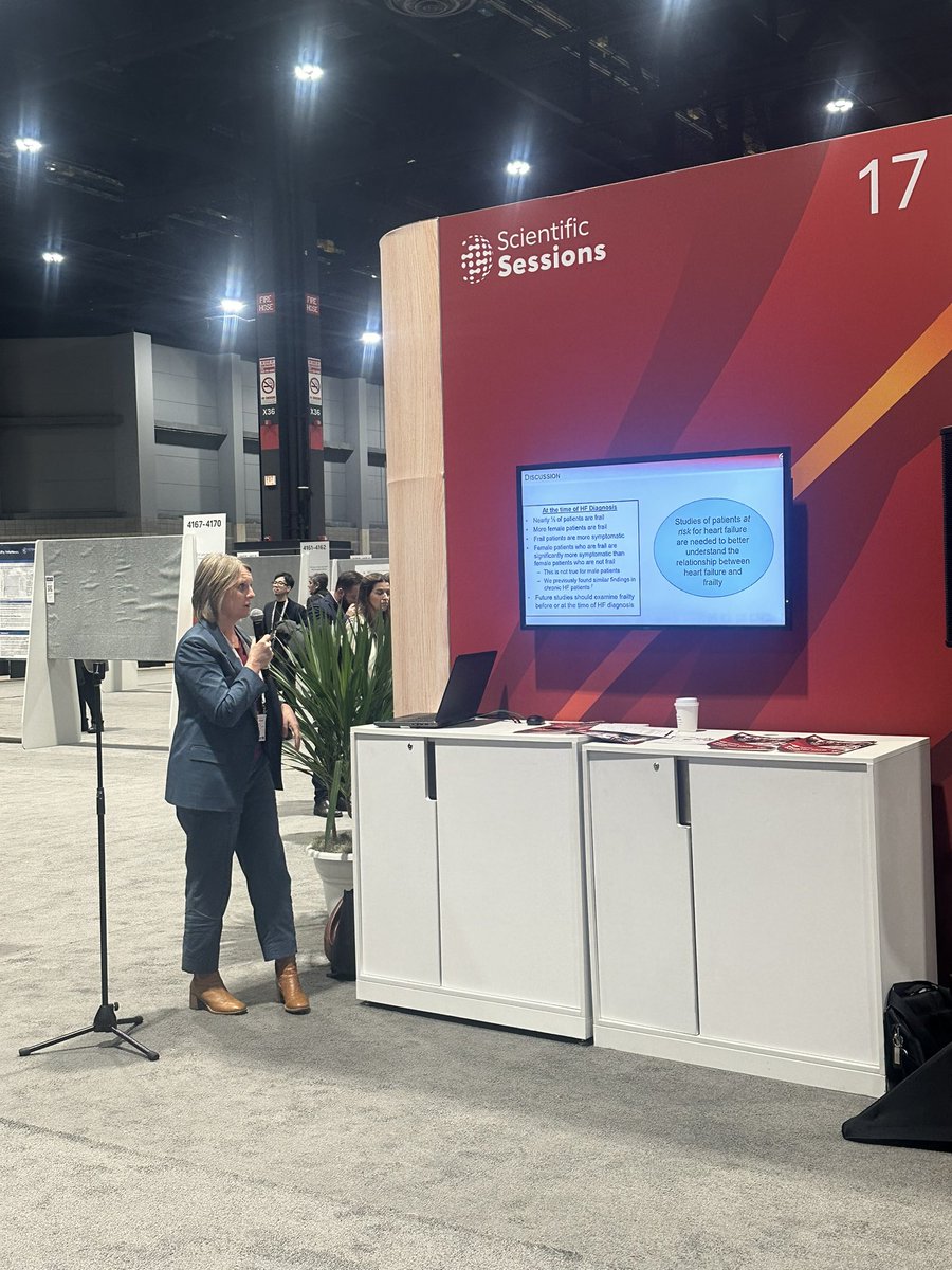 Quin Denfeld, PhD, RN, FAAN, FAHA, FHFSA (@quin_denfeld) on Twitter photo #MentorProud!! Dr. Roberts Davis rocked her presentation on #Frailty at time of #HeartFailure diagnosis, highlighting key gender differences. #AHA24 <a href="/CVSNHeart/">Cardiovascular and Stroke Nursing</a> <a href="/OHSUNursing/">OHSU Nursing</a> #MentorProud!! Dr. Roberts Davis rocked her presentation on #Frailty at time of #HeartFailure diagnosis, highlighting key gender differences. #AHA24 <a href="/CVSNHeart/">Cardiovascular and Stroke Nursing</a> <a href="/OHSUNursing/">OHSU Nursing</a>