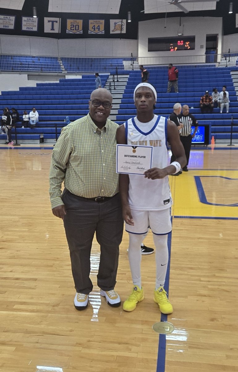 Game 1 of the Pat Head JV Classic Tupelo JV 35 West Point 17 Outstanding Player: Daryl Stanfield 
<a href="/TupBKB/">Tupelo Boys Basketball</a>