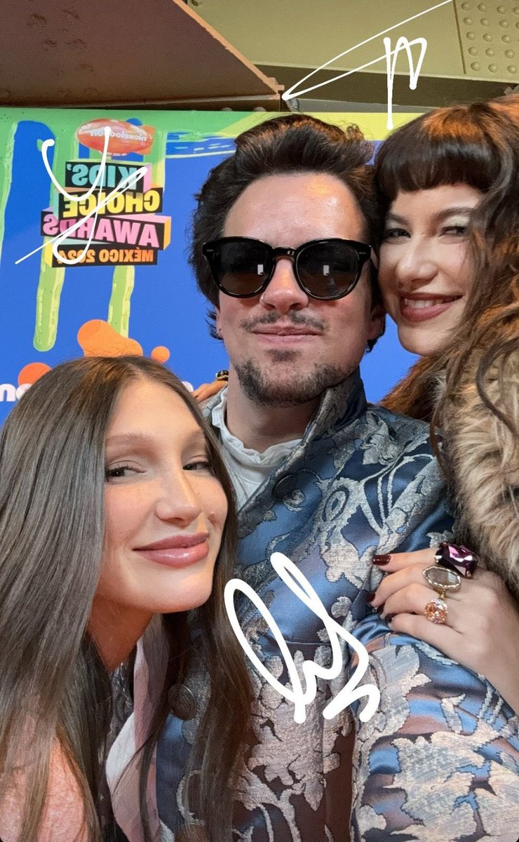 Yami Safdie Updates tweet media