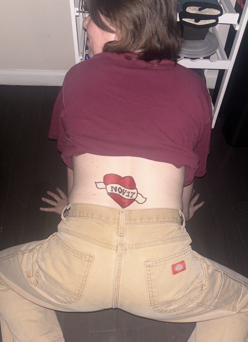 montessoriboy's tweet image. we did this so you would come to the show tomorrow