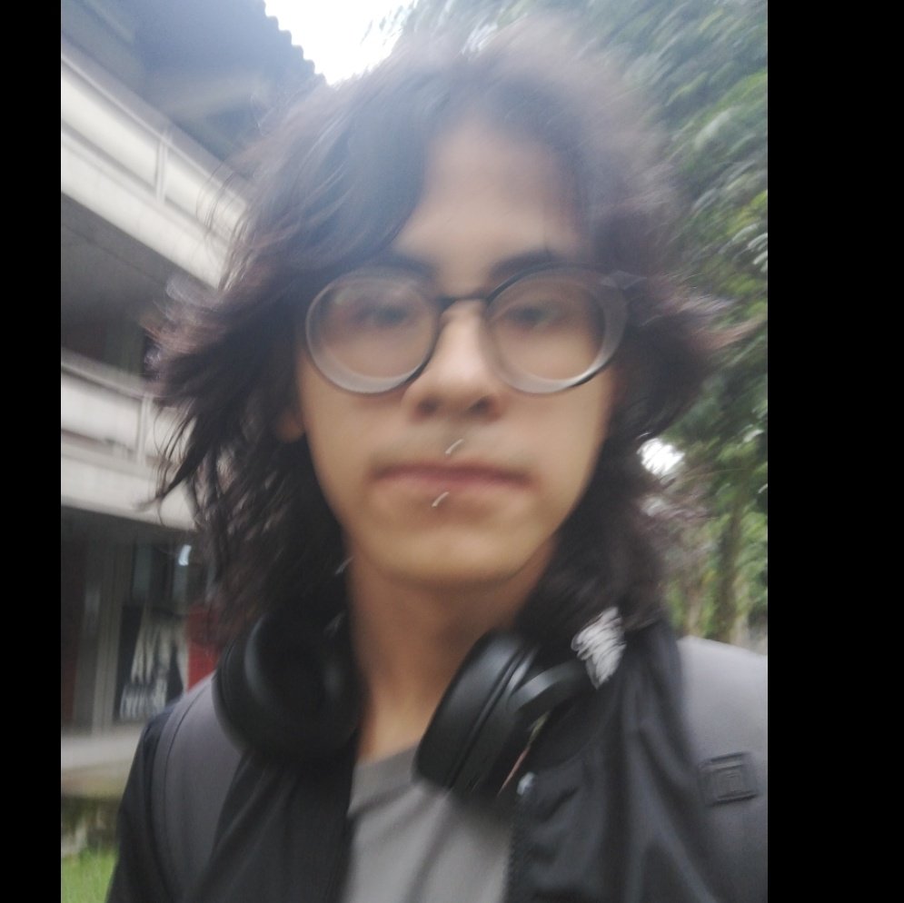 turrodk's tweet photo. #NuevaFotoDePerfil 
:33 https://t.co/LBLyUZDsbv