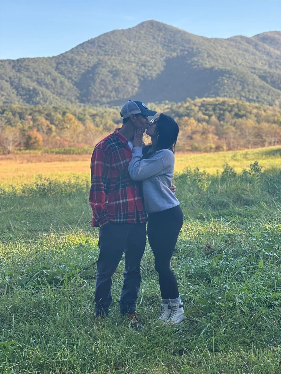 atff_'s tweet photo. Gatlinburg 🐻⛰️ https://t.co/iHbVVVWTJs