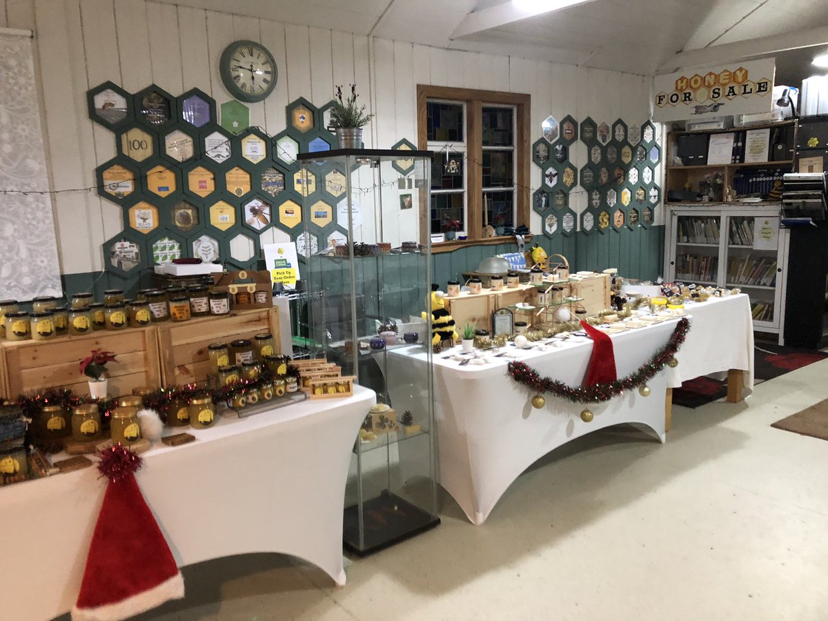 NewbattleBees tweet media