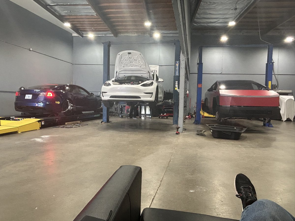 F the Pump tweet media