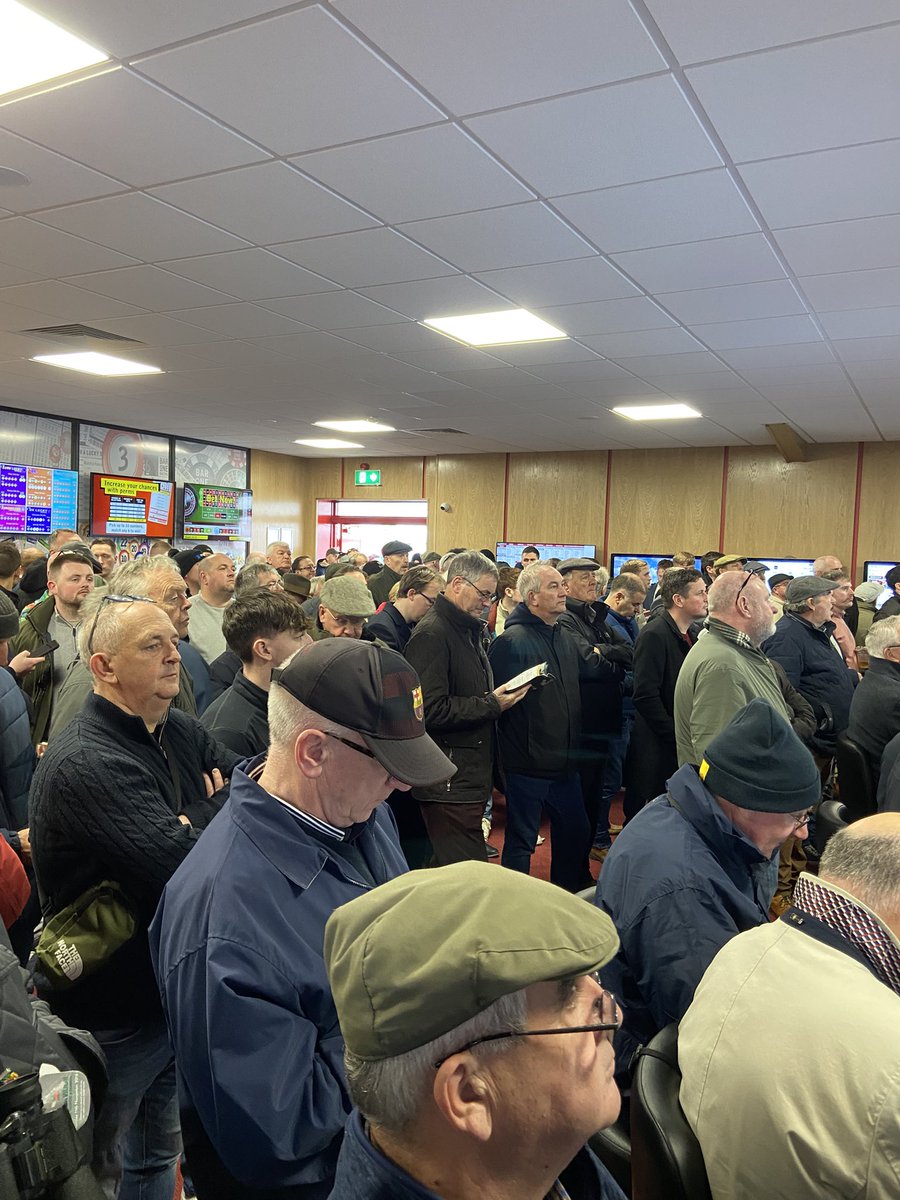 200 Men on a Tony Martin Winner.