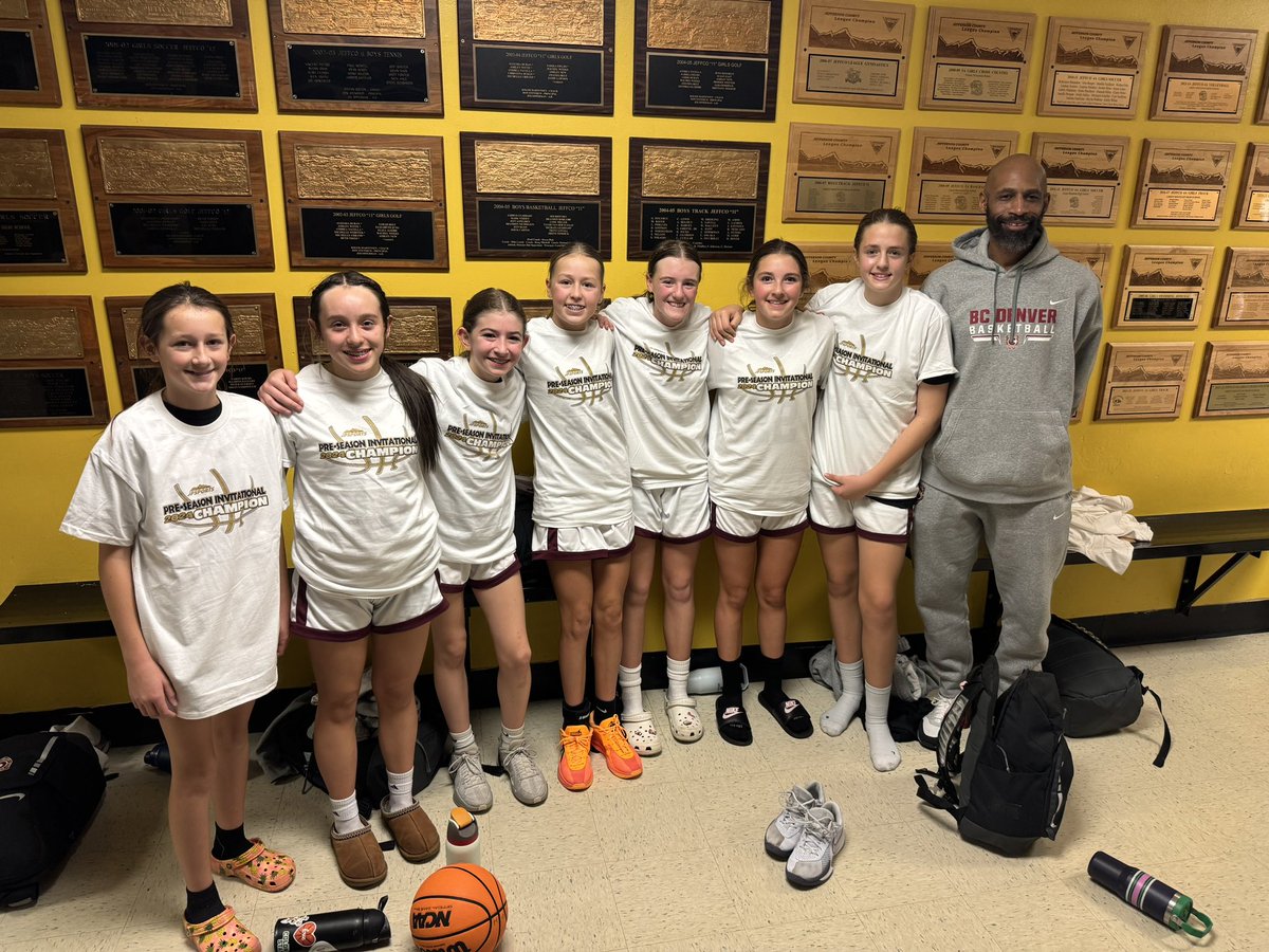 BCDenver_WBB's tweet photo. Congrats to our 8th grade silver team on winning the JPS preseason invitational tournament! Way to compete this weekend ladies! #BCDfam
@jerelseamon https://t.co/mgvfC3QMU0