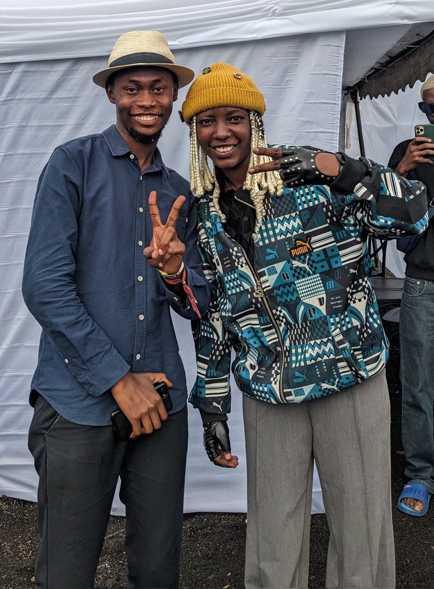 AmaniKavuke's tweet photo. #10Ans: À ceux qui ne le savent pas, c'est la 10ème édit° du @AmaniFestival et malgré les aléas, ça a été une grande réussite today. Mettez du respect sur ce Festival,il réunit cultures,et enflamment des cœurs. Ce fut un regal avec le prix rfi découvertes #JessyB. À demain 😁 https://t.co/rN6ju9ZfYU
