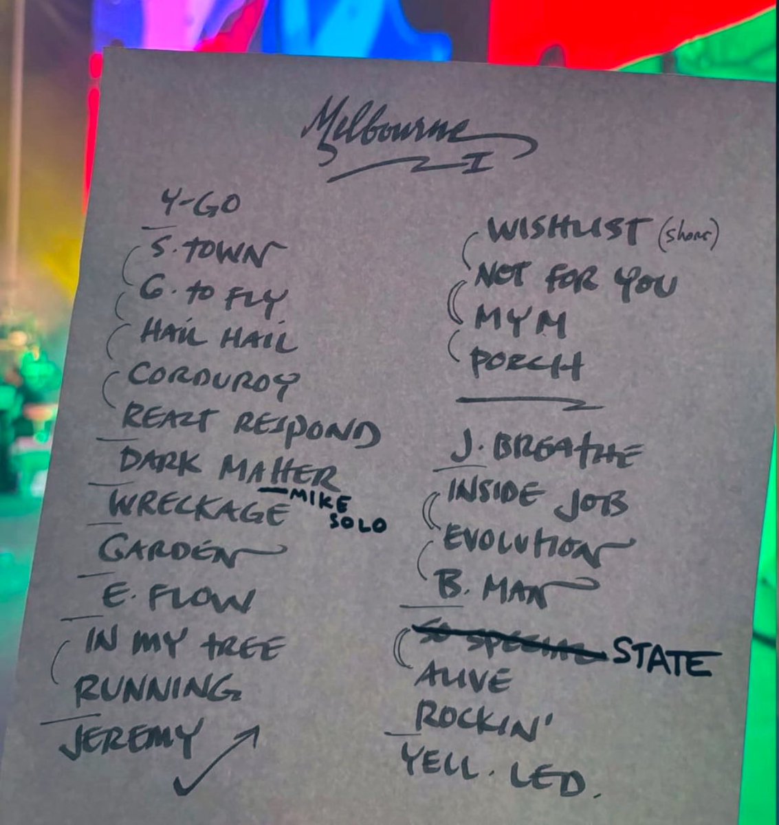 This might be the best playlist that I have ever seen 

It is fucking *gorgeous*

#Melbourne #PearlJam #setlist #classic