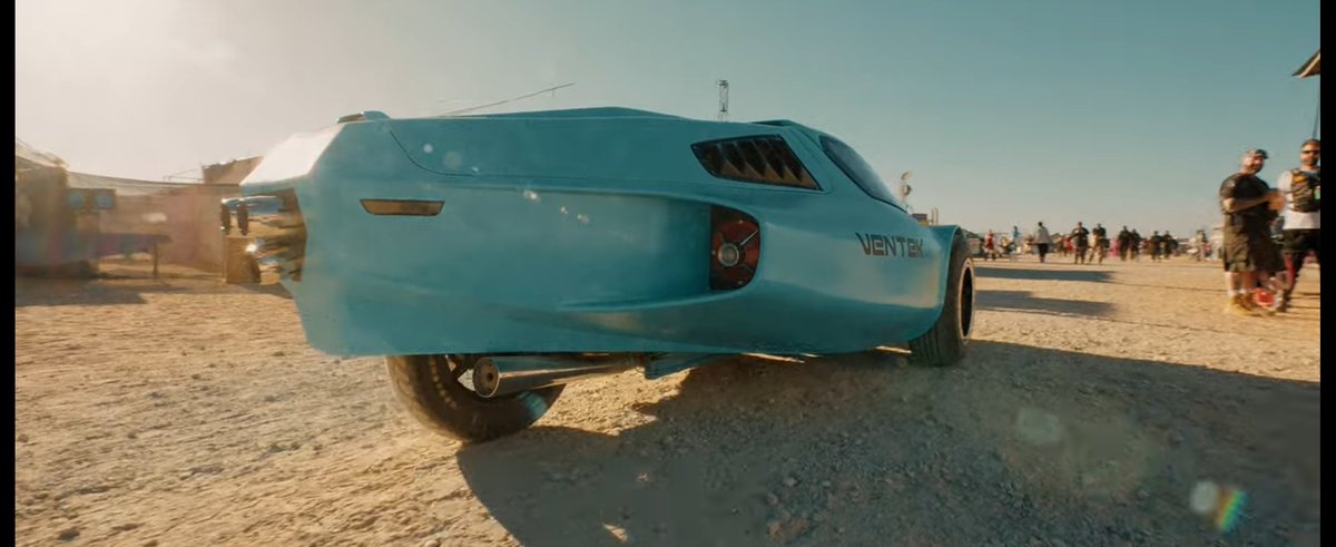 DyLhun's tweet image. Who wants to go to the kurowear #cyberpunk 5 day edm fest and larp!?!? I can't believe I never found this before. The alcohol is free/byob and communal. #Neotropolis looks incredible! It's on private land in California!