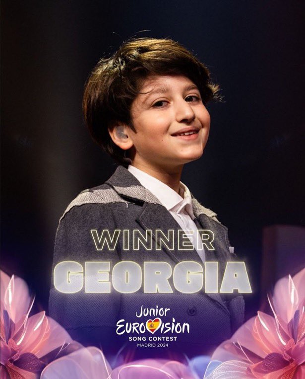 Dedicating the song for his mum and then winning the whole contest must be the most beautiful and pure thing ever 🥰 We’re so proud of you Andria!! Congratulations Sakartvelo, you deserved it✨💖🇬🇪

#JESC2024 🇬🇪