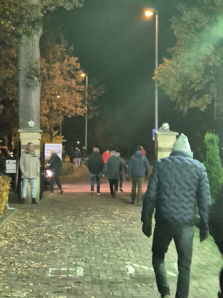 Non League Saturday/ Part 2

HSC’21 - Sparta Nijkerk 1-2
3e divisie
Sportpark Groot Scholtenhagen

1-0 Bas ter Hogt (31)
1-1 Tom van Dijk (45+1)
1-2 Tyron Fonville (66)
