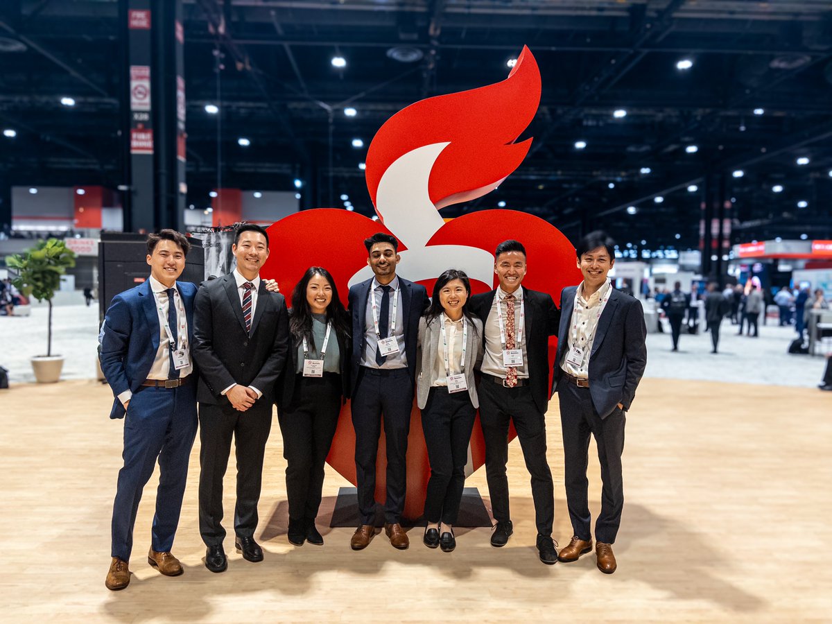 CedarsCards's tweet image. Absorbing all the groundbreaking science at #AHA24 along with some 🌟@CSIMResidents