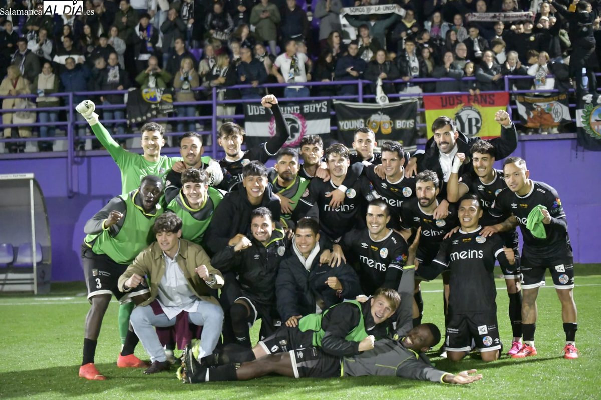 GradaBpro's tweet photo. ▪️6 jornadas sin conocer la derrota y 4 victorias consecutivas.

▪️El @SalamancaCFUDS es el equipo más en forma del G1 de 2RFEFy camina con paso firme en la lucha por el ascenso directo.

⚠️ Solo 1 derrota en las últimas 10 jornadas.
📷@SArtvALDIA https://t.co/cVuKEIy8Nr