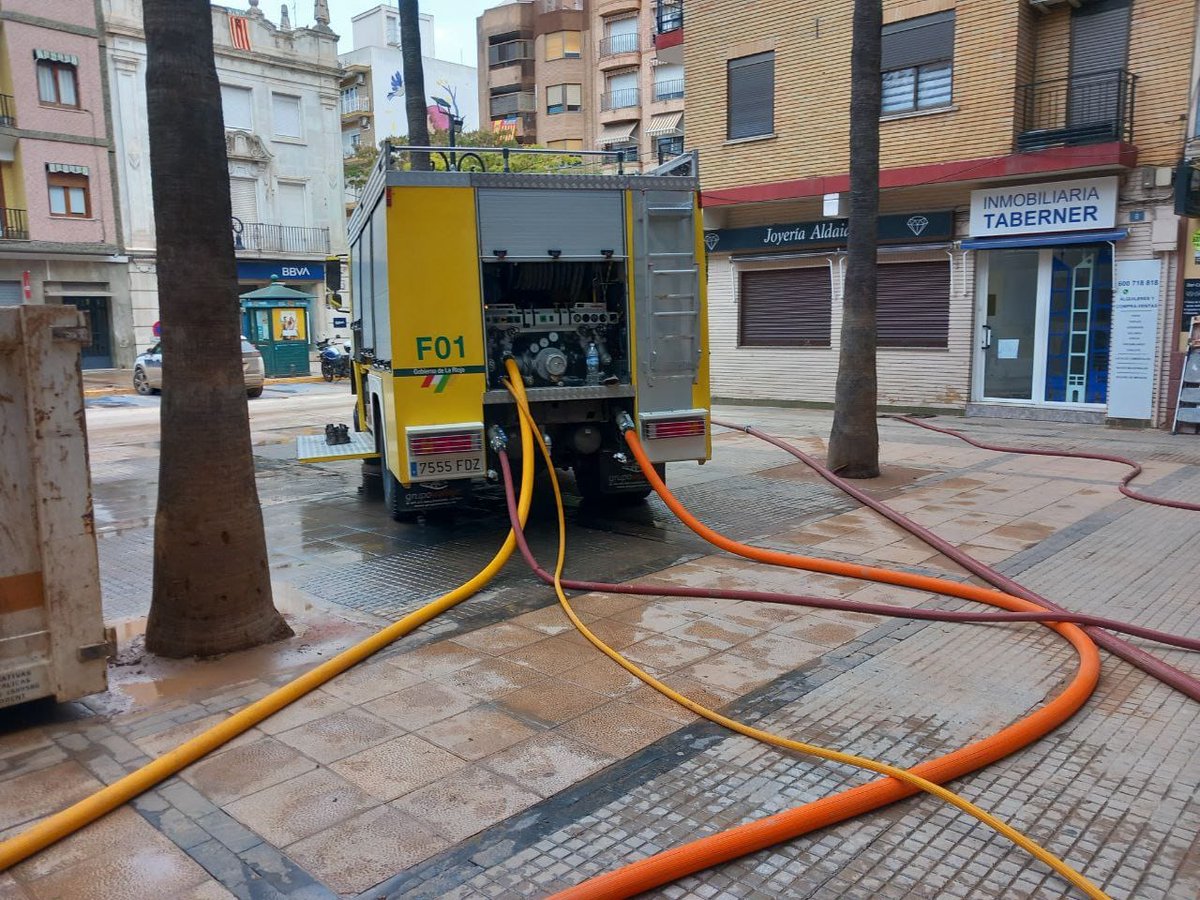 Bomberos Forestales La Rioja tweet media