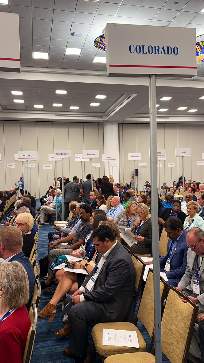 Colorado's delegation is in the house for the <a href="/leagueofcities/">National League of Cities</a> annual business meeting! #NLC100 #citysummit24