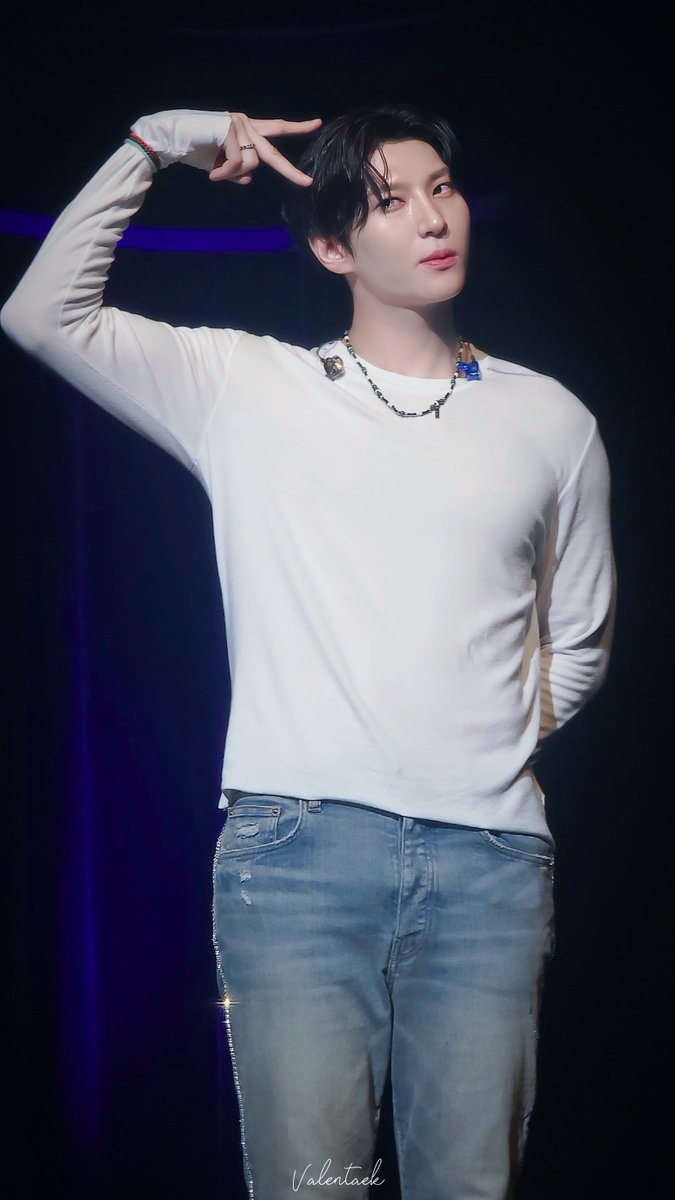 _VALENTAEK_'s tweet photo. 241116 TAKE운 밤공 🔮🐈‍⬛✨

かっこいいねこちゃんٍ ٛ  .  ̫ . ٛ ٍ

#빅스 #VIXX #레오 #LEO #정택운 #테베랜드 @JUNGTW_LEO ❤️ https://t.co/1HMjWr0KWm