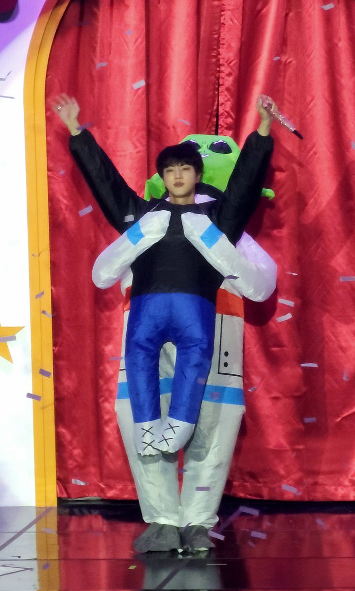 콩 tweet media