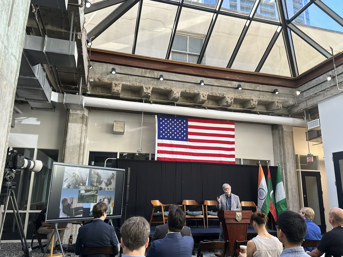 “It’s important for the investigators themselves to do their own experiments.” - Mark Shelhamer