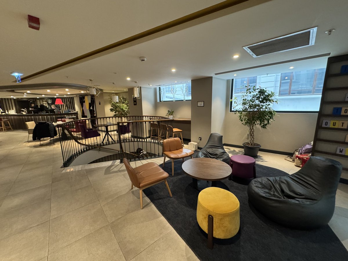 JimByersTravel's tweet photo. A fine and affordable hotel in a bustling area of old Istanbul; The Hampton by Hilton Istanbul Sirkeci is a great place to stay in one of the world’s most fascinating cities. Nice rooms, lively and colorful lobby, fab location, and Starbucks! @hilton @GoTurkiye #SATWistanbul https://t.co/ALRZzb9kKV