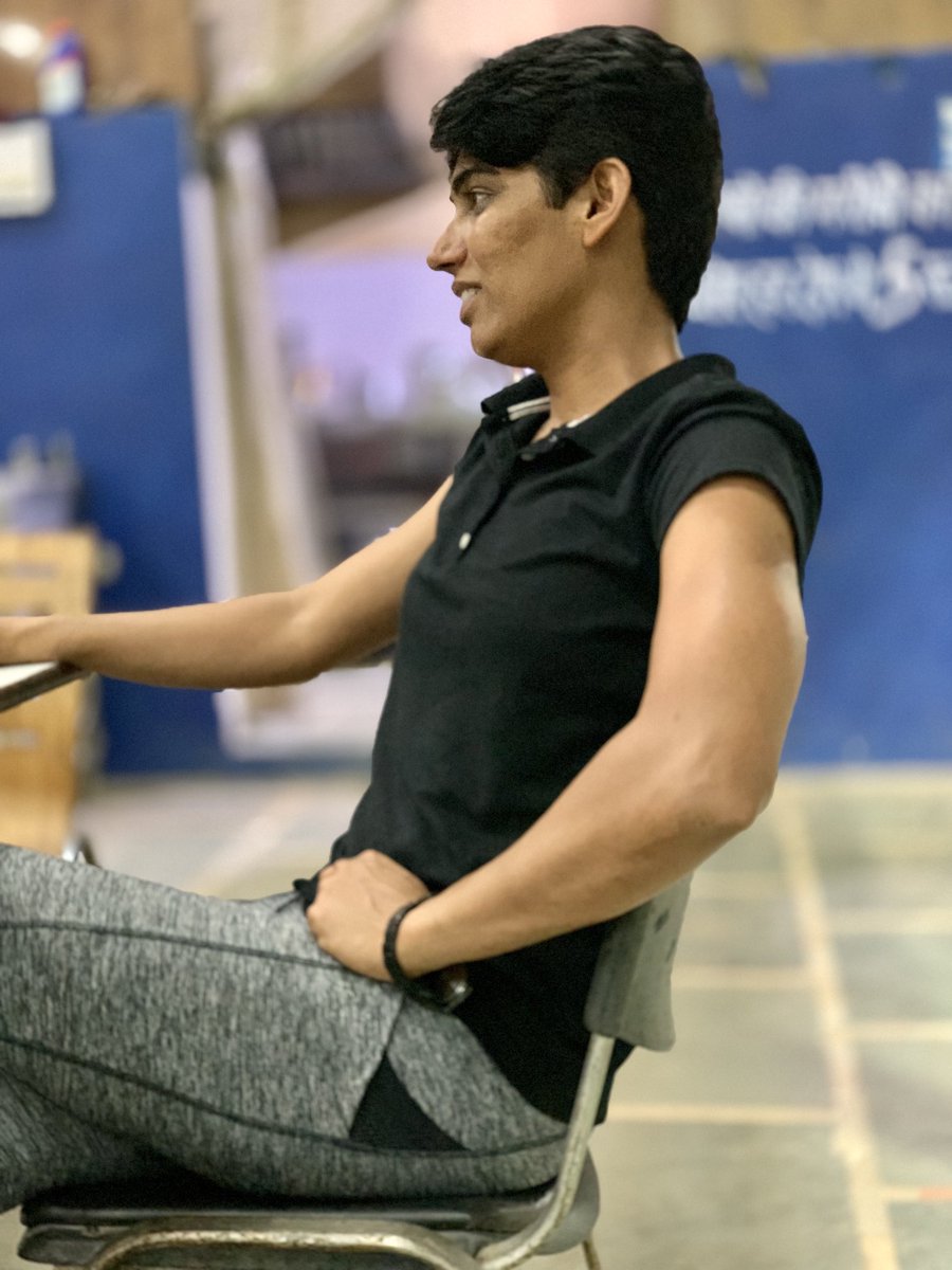 न कोई कठिनाई, न कोई तकलीफ, तो क्या मज़ा है जीने में।
बड़े-बड़े तूफान थम जाते हैं, जब आग लगी हो सीने में! 😊👏