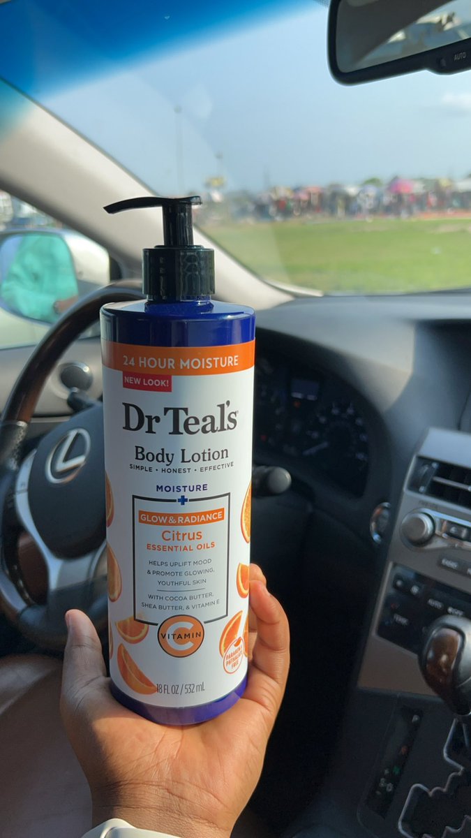 therawdeeya's tweet photo. You guys, I just bought the Dr. teals lotion and scrub for 7,500 and 9800 respectively at the #CITF24 at Lagos-Badagry expressway 

The good thing is you can buy as many as you want. 

Not from suppliers or whatsoever, from the brand itself and so many other skincare brands. https://t.co/Fw1sDE2p5P