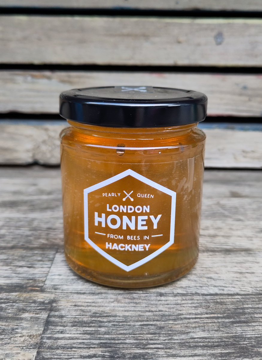 Did you know some supermarket honey is not all honey? Recent testing suggests it is being bulked out with sugar syrup!! Our honey from small UK producers is unadulterated and supports small businesses @londonhoney and <a href="/localhoneyman/">RickC.</a>
theguardian.com/food/2023/mar/…