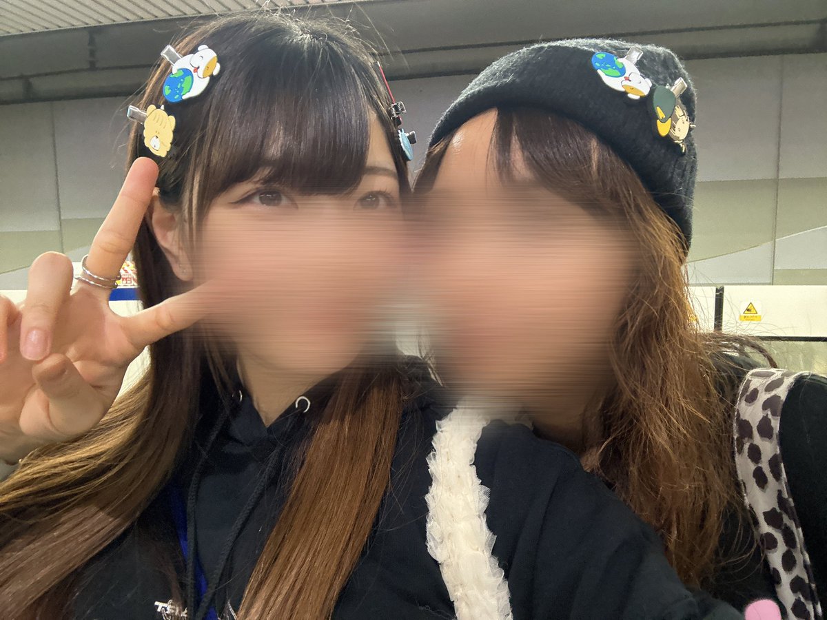 sky_3688's tweet photo. 🐬ドルアパ🐬
今日で退去╭( ๐_๐)╮

最高でしただいすき
@aimyonGtter 
 #あいみょん  #ドルアパ  #ドルフィンアパート https://t.co/whG9etVYsU