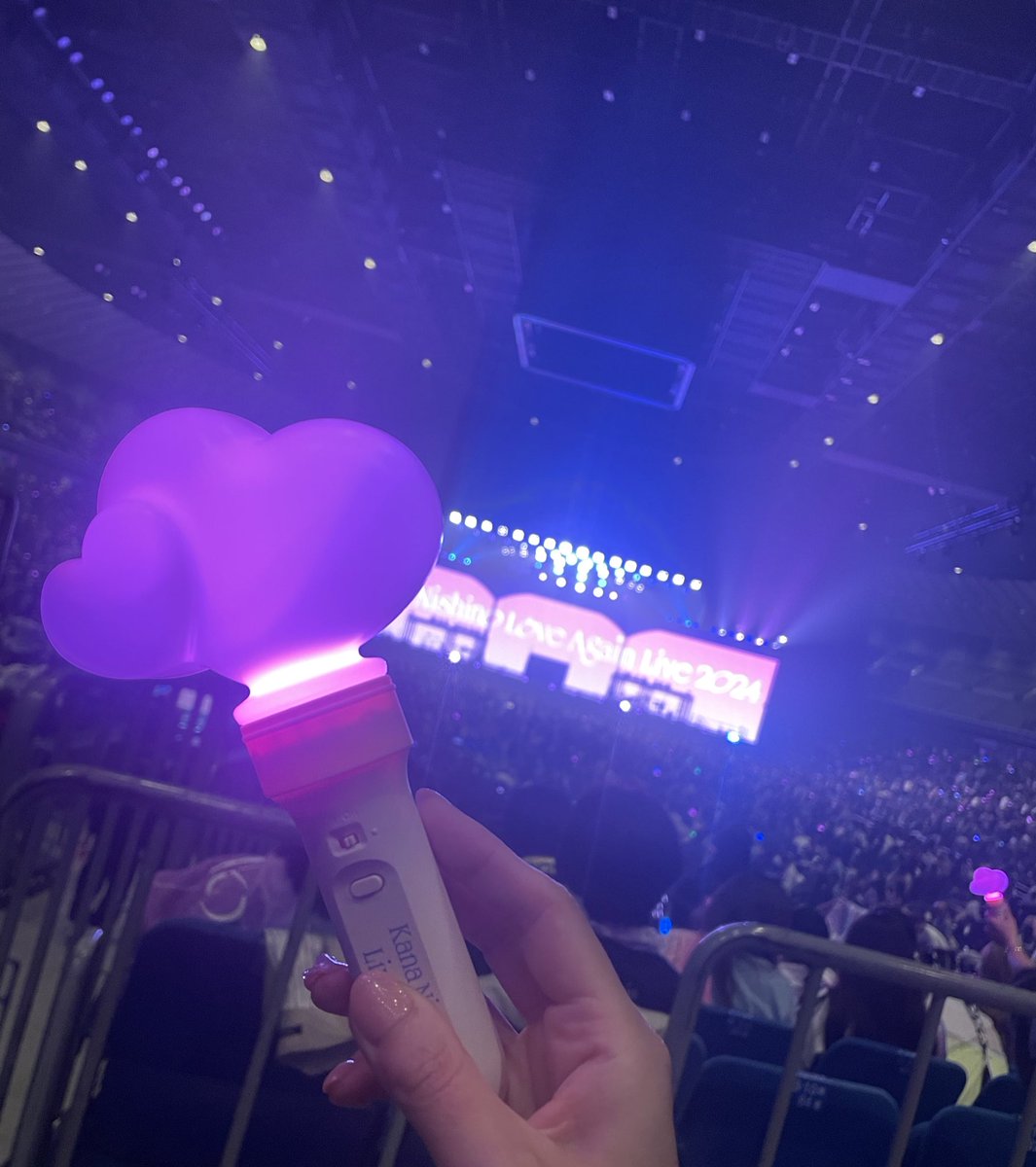 n0n__7's tweet photo. 2019年2月3日
映画館でまたね！って号泣しながら再会を約束して
2024年11月13日
横アリでおかえり！って号泣しながら再会できました。
可愛い！大好き！選曲神！の無限ループ🥹
本当に幸せな時間でした🦋 https://t.co/QZGc254ENr