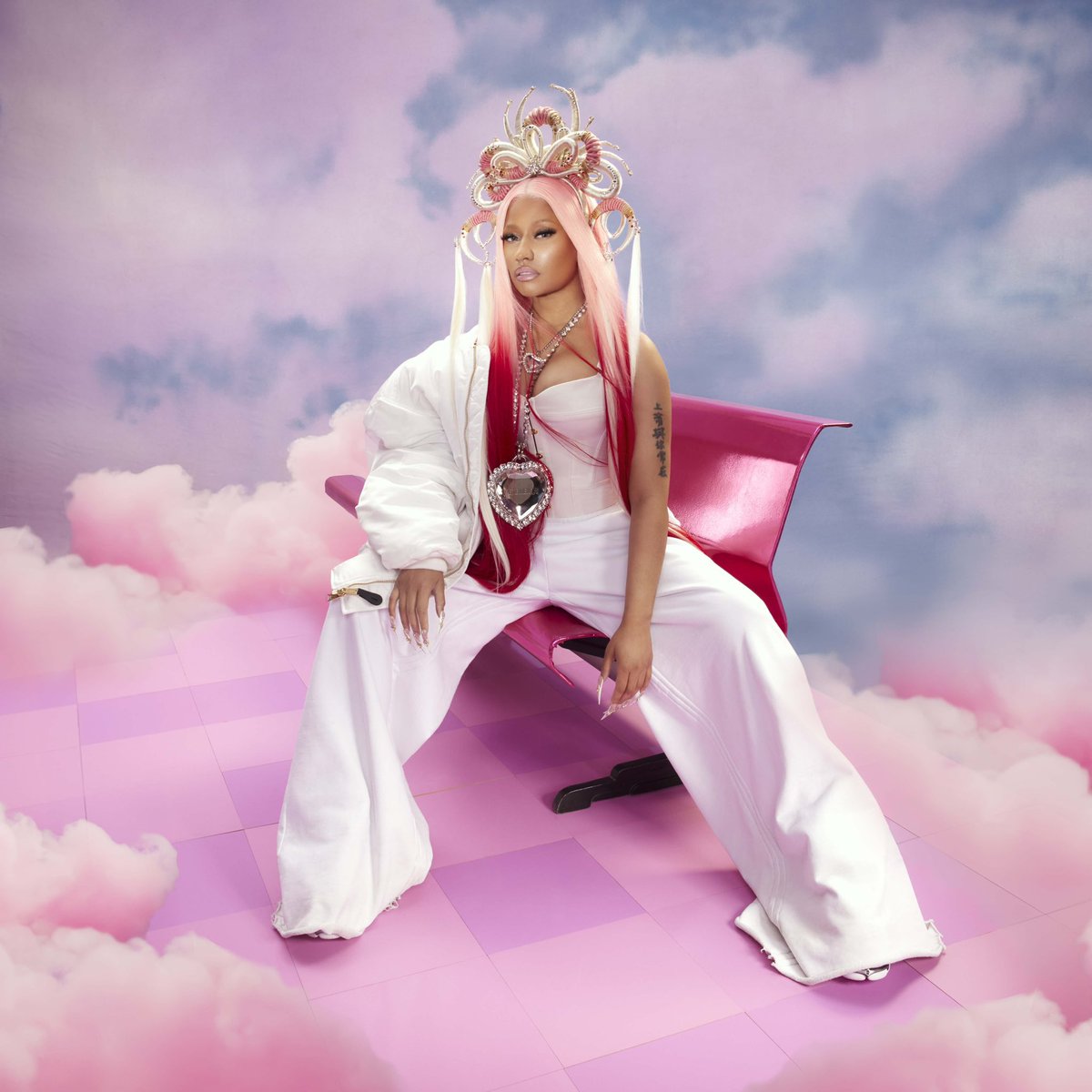 chartdata's tweet photo. Juice WRLD and @NICKIMINAJ's "AGATS2 (Insecure)" earned 1.27 million streams in its first full day of release on Spotify. https://t.co/941JRscWYw