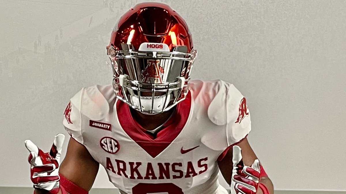 RANKING UPDATE | Six Star Football breaks down the latest Missouri LB rankings (2025)

🏈Pearsall &amp; Koetting among top available '25 LBs🔥

STORY▶️🔗sixstarfootball.com/article/rankin…

<a href="/Jking_023/">Jason King</a> @walkerlanceII <a href="/pearsall_chase/">Chase “C9” Pearsall</a> <a href="/hungisaiah_/">Isaiah Hung</a> <a href="/TheoGrace2025/">Theo Grace, Class of 25</a> <a href="/brock_bruner/">Brock Bruner</a> <a href="/JebKoetting45/">Jeb Koetting</a>