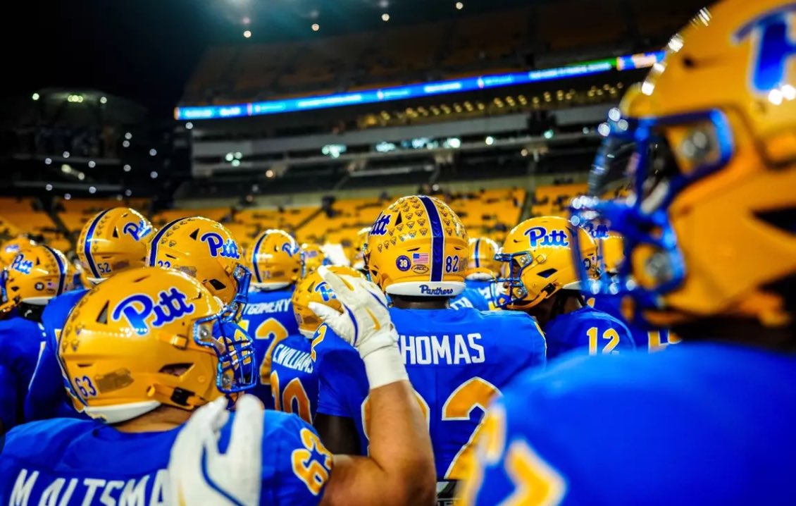 Ben Congdon (@bencongdon58) on Twitter photo Excited to have earned my eighth D1 offer from the University of Pittsburgh! Thank you for believing in me <a href="/CoachDuzzPittFB/">Pat Narduzzi</a>, <a href="/Coach_Manalac/">Ryan Manalac</a>, and <a href="/CoachDarveau/">Jeremy Darveau</a>
🫡🤝 <a href="/DJRSwework/">Darren Junior Recruiting Source LLC.</a> Excited to have earned my eighth D1 offer from the University of Pittsburgh! Thank you for believing in me <a href="/CoachDuzzPittFB/">Pat Narduzzi</a>, <a href="/Coach_Manalac/">Ryan Manalac</a>, and <a href="/CoachDarveau/">Jeremy Darveau</a>
🫡🤝 <a href="/DJRSwework/">Darren Junior Recruiting Source LLC.</a>