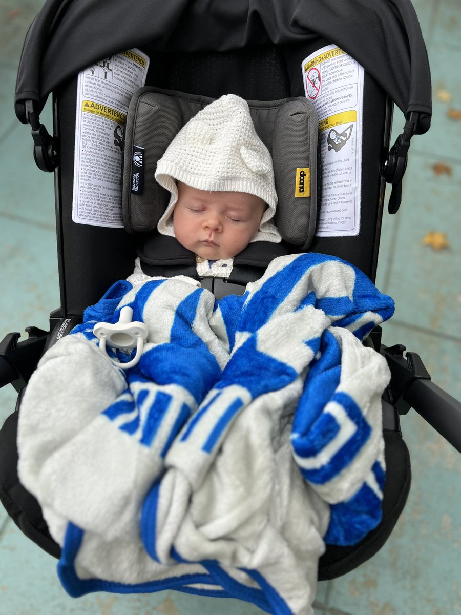 itskmatt's tweet photo. Mattie James experiencing her first tailgate at six weeks old! @KySportsRadio https://t.co/qEMx3fcvqG
