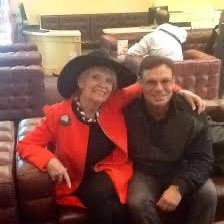 Не стало Светы Светличной. 
Нечего сказать… всё грустнее и грустнее становится от похожих новостей.