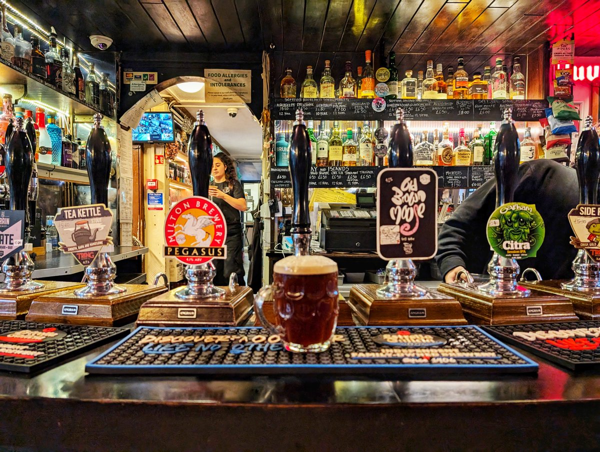 RichardMortime2's tweet photo. #Pubspintspeople
Pint of Old Brown Mouse in the Maypole, I am being spoilt, not sure what I have done to deserve such pleasures https://t.co/ATxJmyMO2m