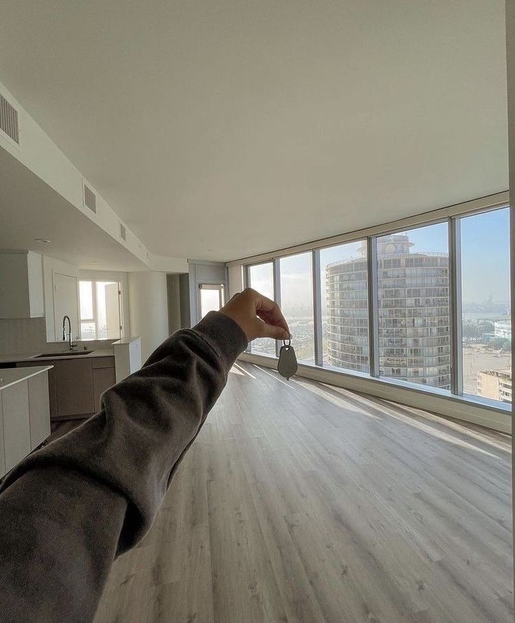pecklesss's tweet image. Move into your new apartment! 

an interactive thread 🪡

♡ and ⟳ appreciated!