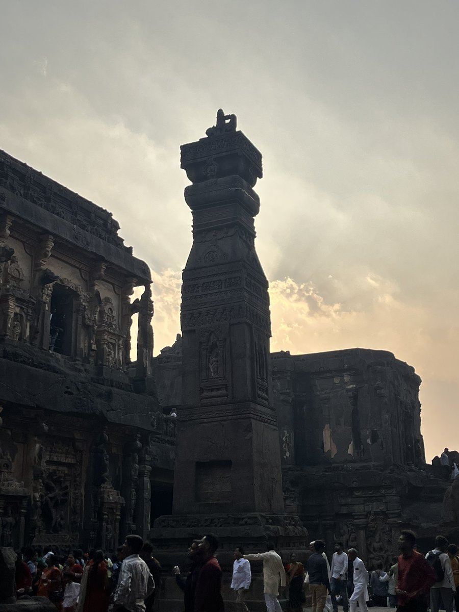MulaMutha's tweet image. A medieval miracle
#Kailas