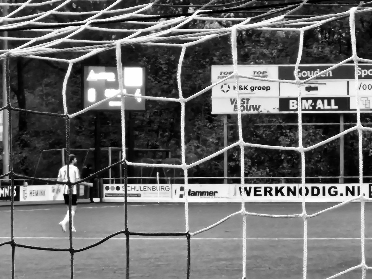 Non-League Saturday/part 1

Excelsior'31 - SC Genemuiden 0-4

Sportpark De Koerbelt, Rijssen
3e Divisie 

21. 0-1 Rens van Benthem
49. 0-2 Jasper Tuinman
76. 0-3 Rens van Benthem
78. 0-4 Mike Reuvers
