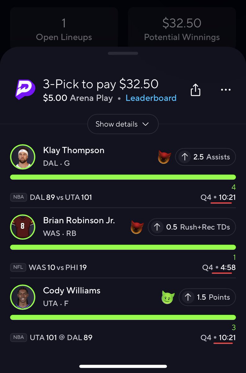 Swavy_Dean302's tweet photo. This is ridiculous, how do you give a person 2 assists then mysteriously take away his assists after the game was over… Then proceed to tell me that live scoring is “Entertainment purposes only”🤔 https://t.co/rd27yBu10M